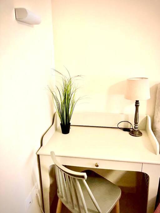 Akadimias Apartment 1 Атина Екстериор снимка